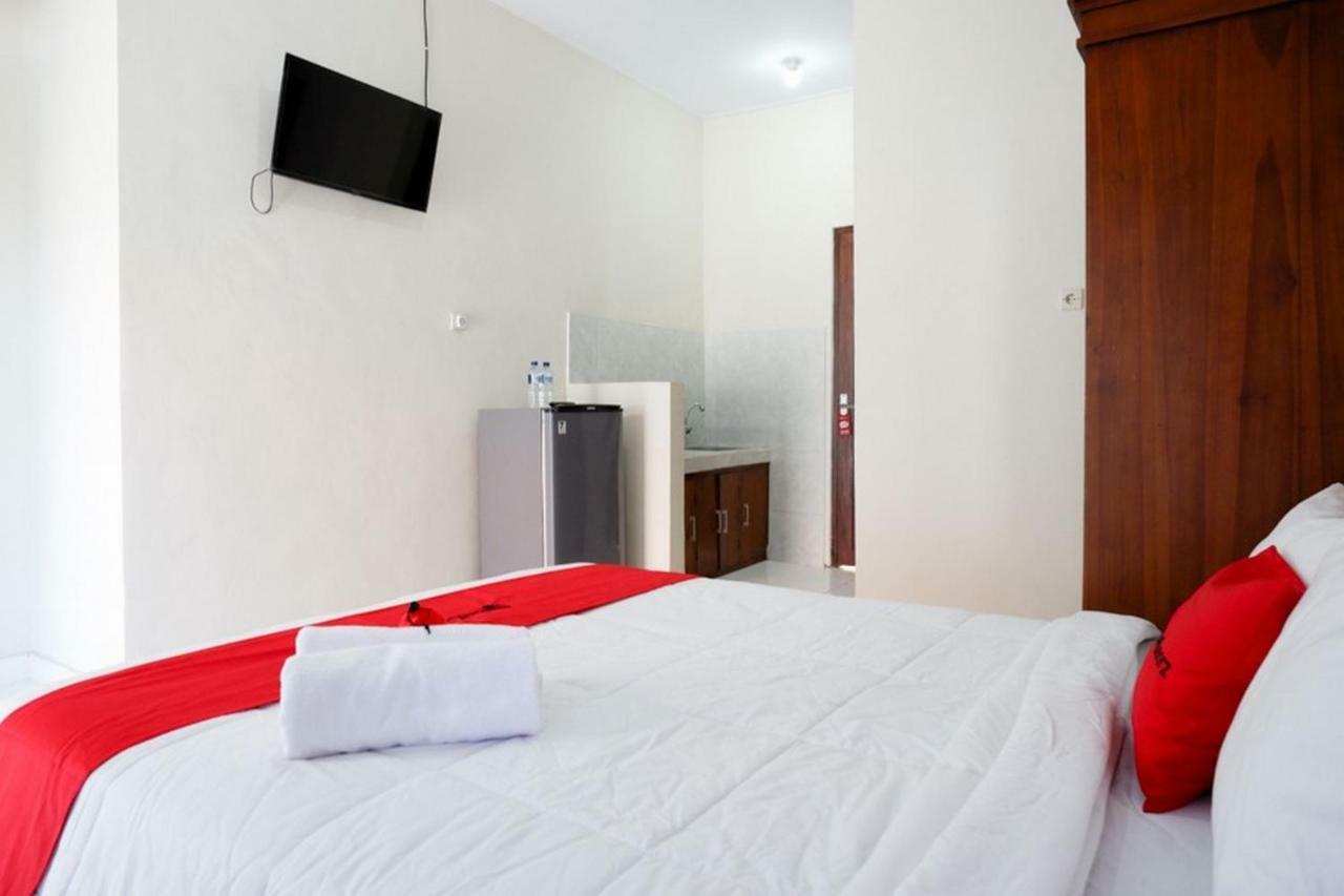 Reddoorz Near Mertasari Beach Denpasar  Bilik gambar