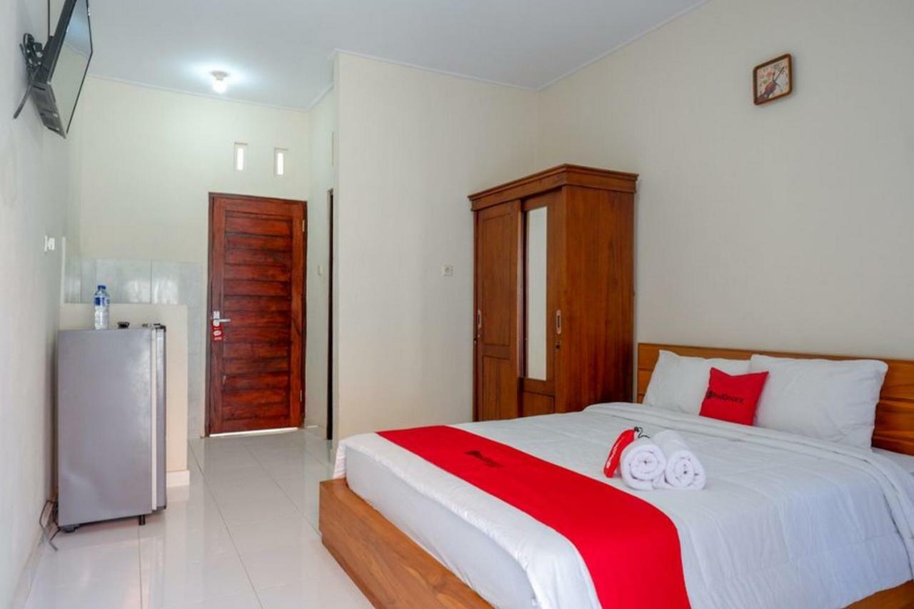 Reddoorz Near Mertasari Beach Denpasar  Bilik gambar